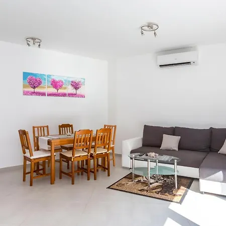 Grasser Apartment